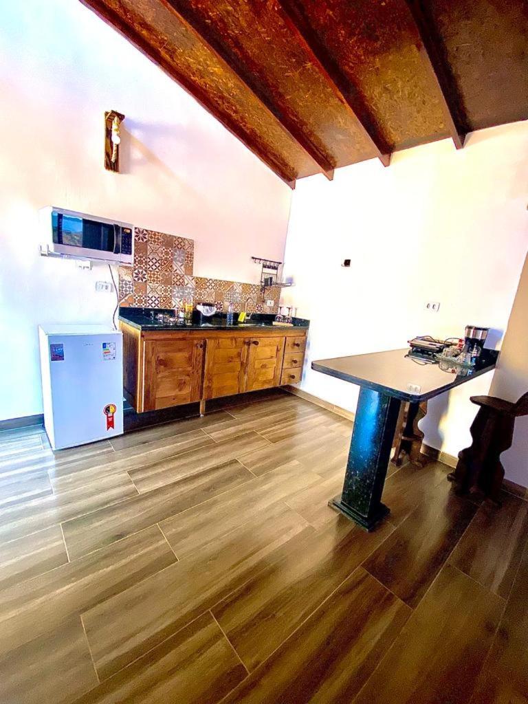 Mil Mudas Da Mantiqueira - Hidro Dupla, Lareira Interna E Vista Espetacular Chalet Santo Antonio do Pinhal